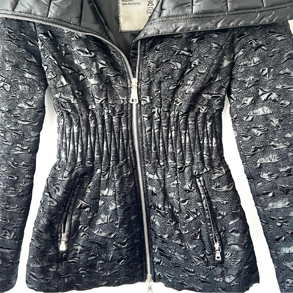 Chic Prada Jacket Sz 38 - Picture 6 of 16